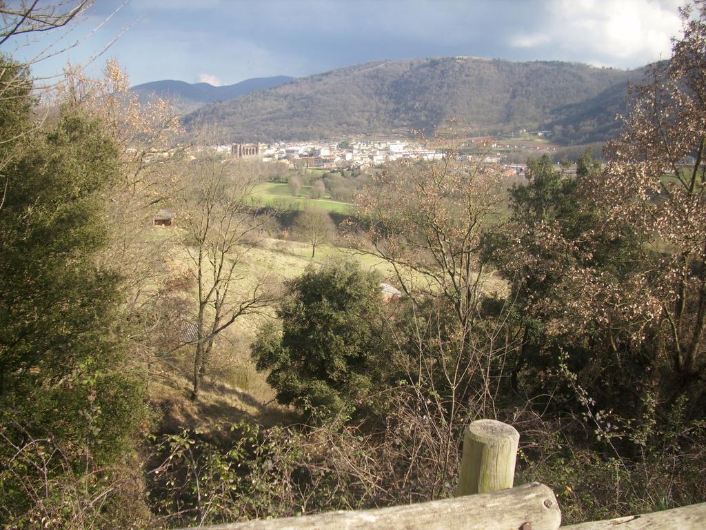 Casa De Colonies La Cadamont Hostel Sant Joan les Fonts Ruang foto